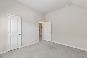 2111Longmont_034