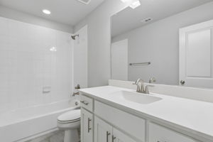 2111Longmont_035