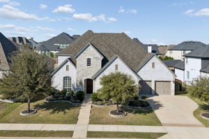 2111Longmont_001