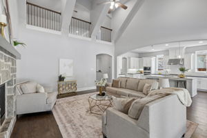 2111Longmont_012