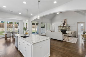 2111Longmont_016