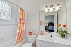 2111 Muskogee Trl-22