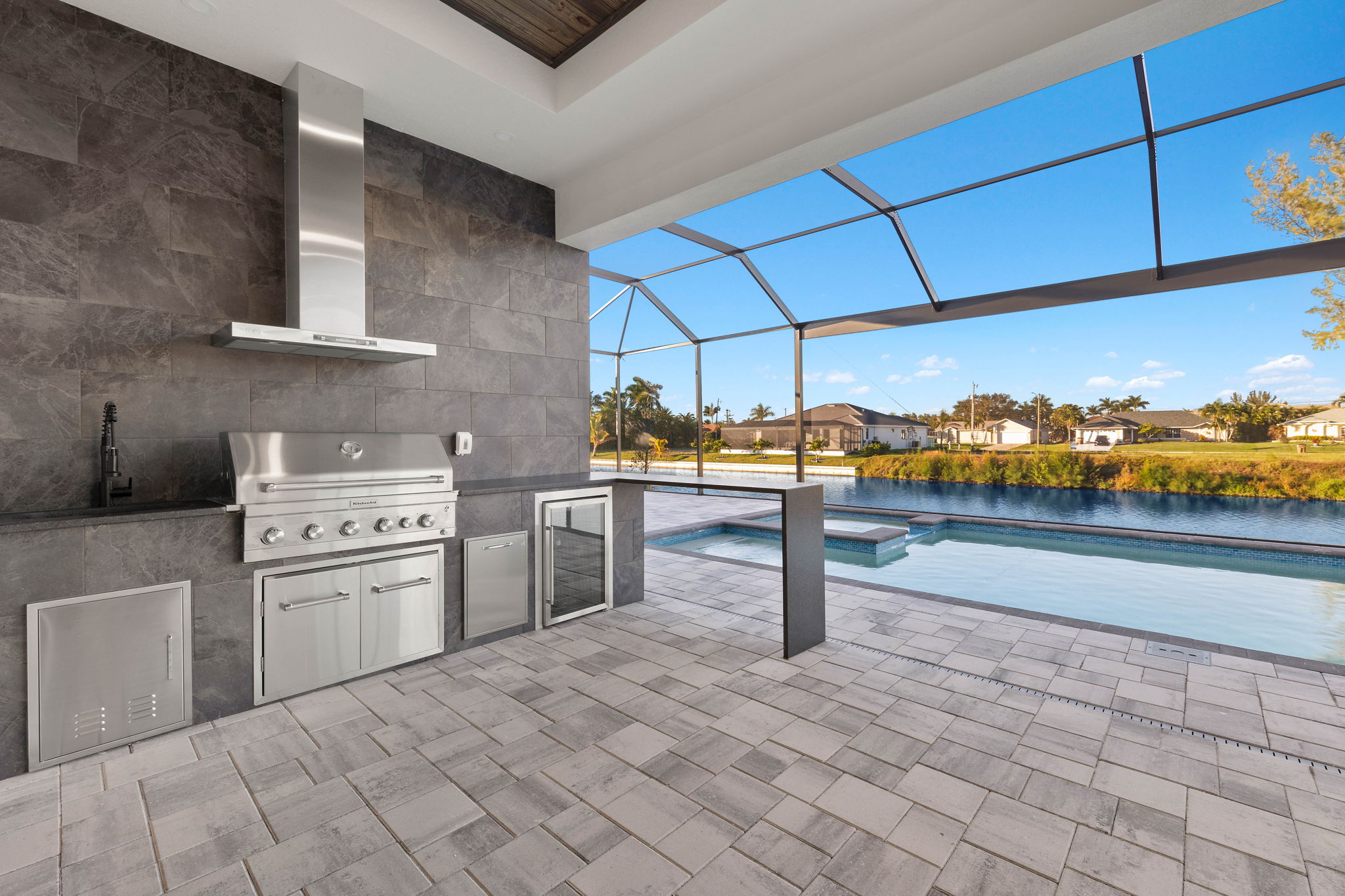 Outdoor Kitchen