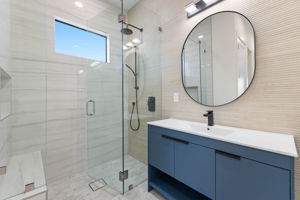 guest bathroom (2)