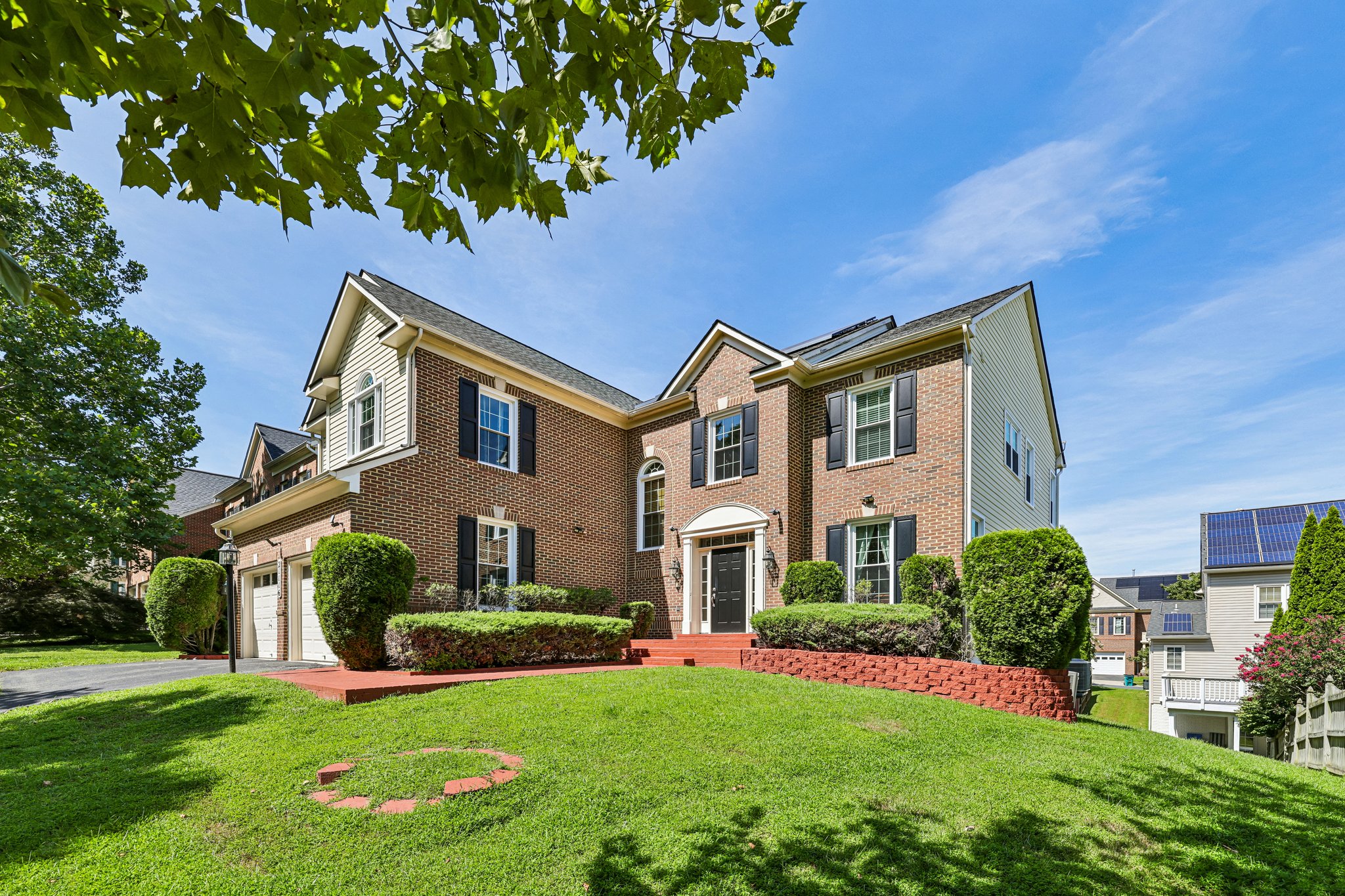 Hickory Forest Way-S2608-004.jpg