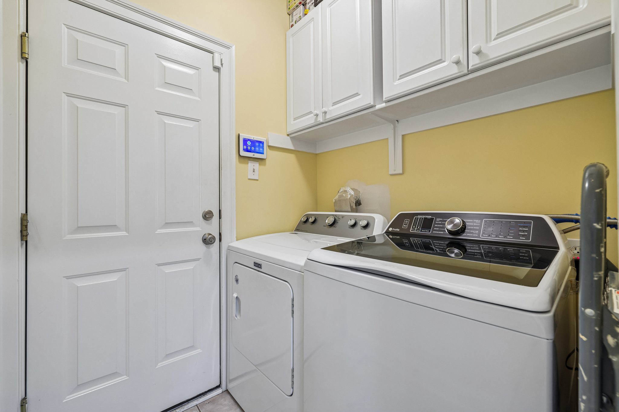 Hickory Forest Way-S2608-029.jpg