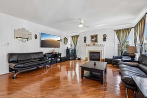 Hickory Forest Way-S2608-009.jpg