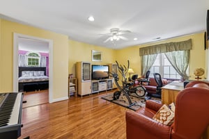 Hickory Forest Way-S2608-047.jpg