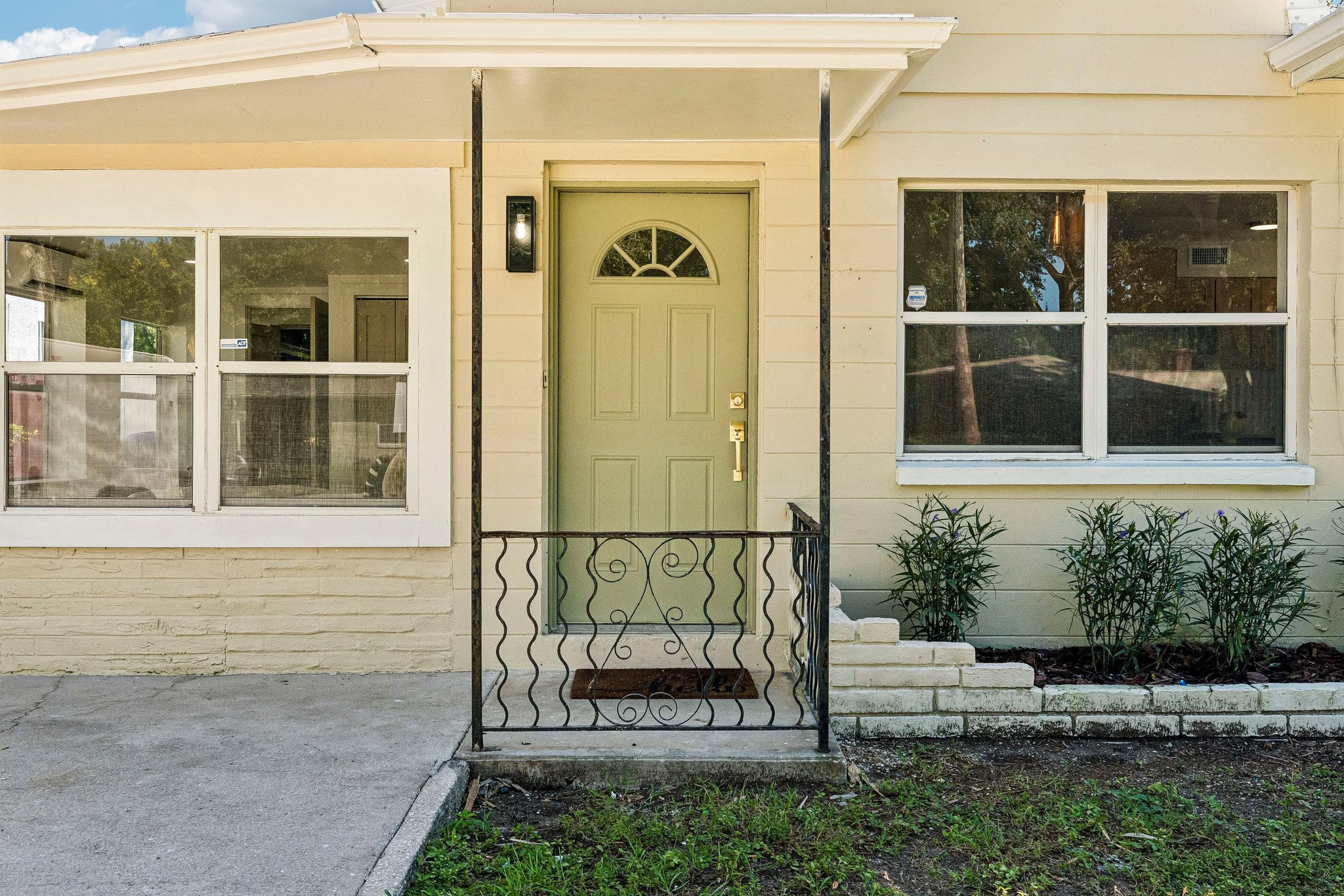 25th St S-S1310-007.jpg