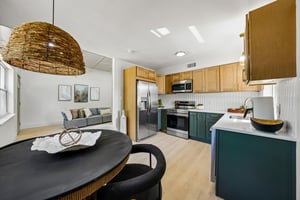 25th St S-S1310-021.jpg