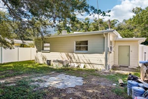 25th St S-S1310-036.jpg