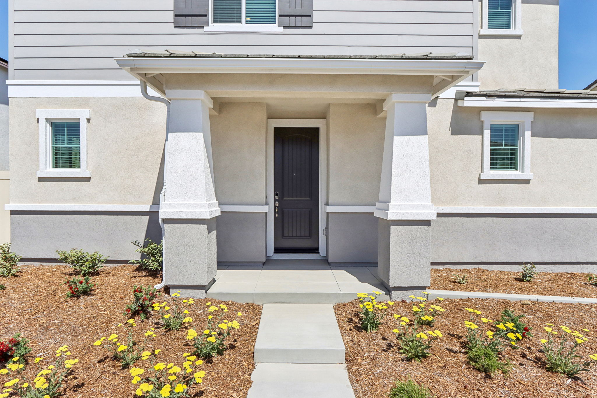 SoCal- Willow at Live Oak- 2112 Bergamot St Redlands CA 92374-004