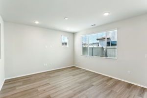 SoCal- Willow at Live Oak- 2112 Bergamot St Redlands CA 92374-014