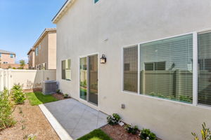 SoCal- Willow at Live Oak- 2112 Bergamot St Redlands CA 92374-036
