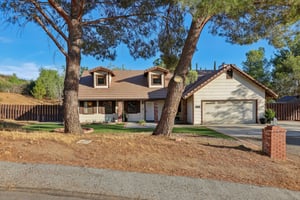 Cattle Creek Rd-001.jpg