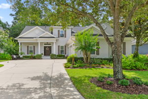 Welcome to 2112 Fox Tail Ct