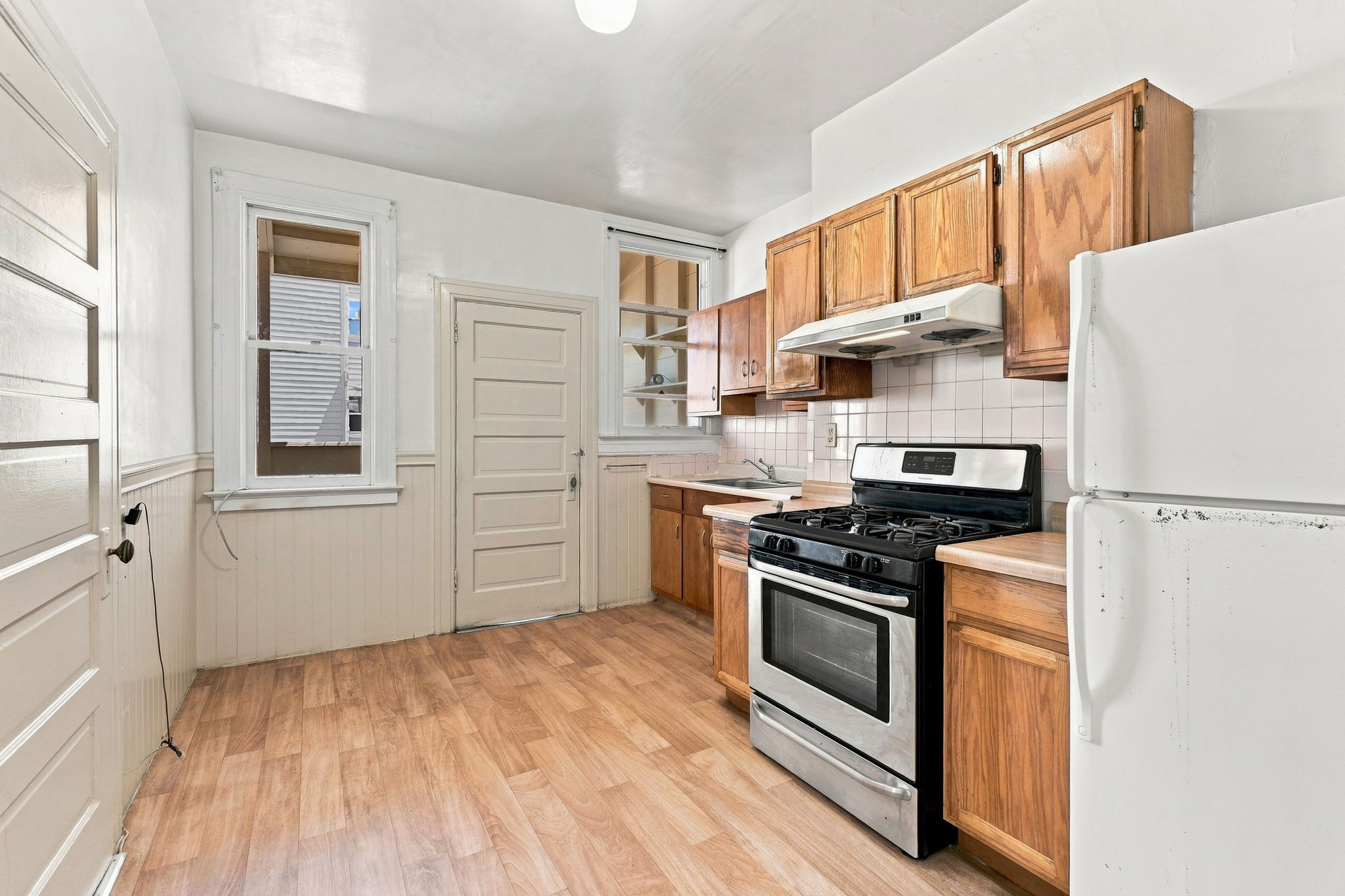 011_F8_2112 Mason St 2112-2116