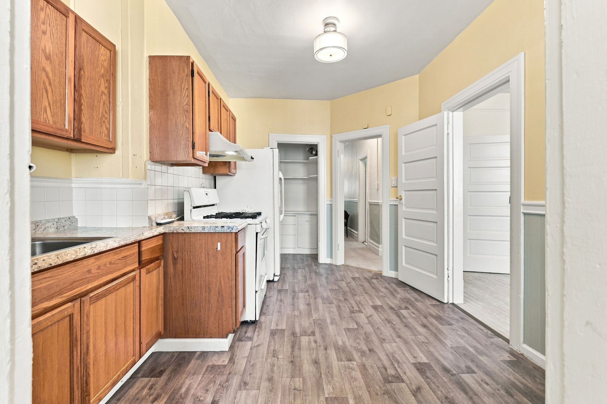 031_F8_2112 Mason St 2112-2116