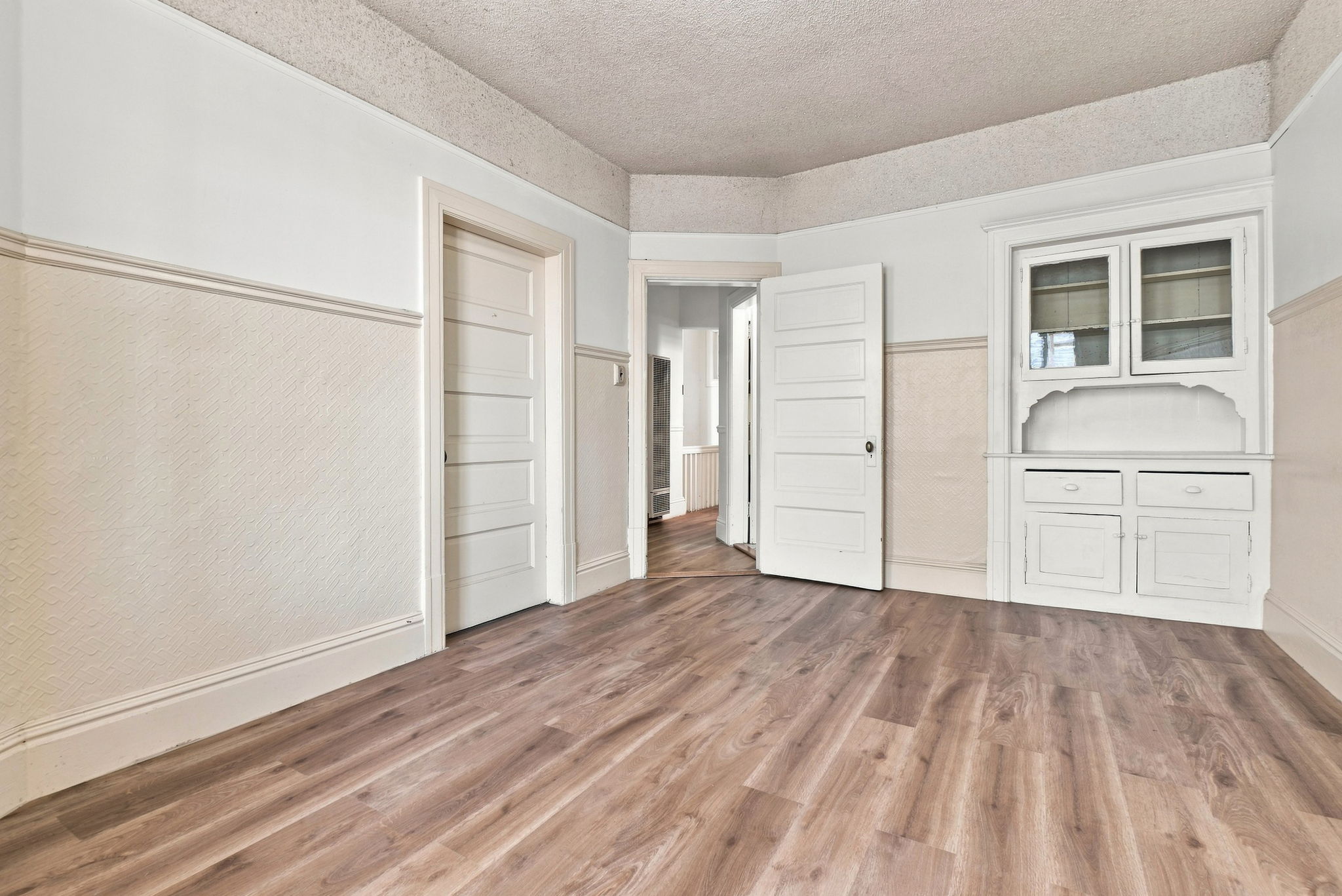 042_F8_2112 Mason St 2112-2116