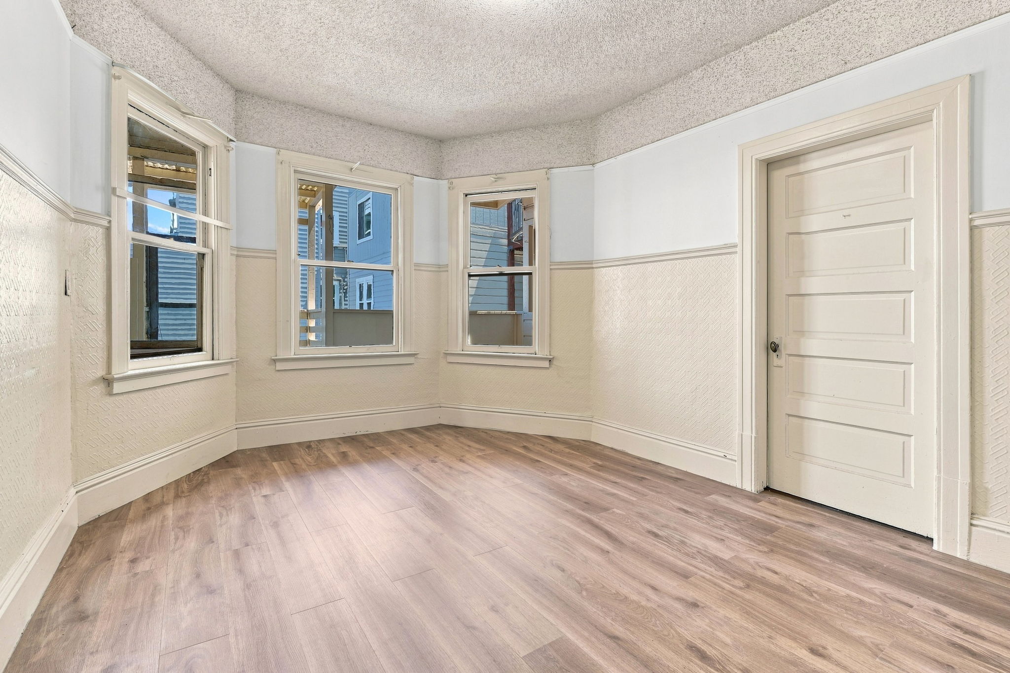 045_F8_2112 Mason St 2112-2116