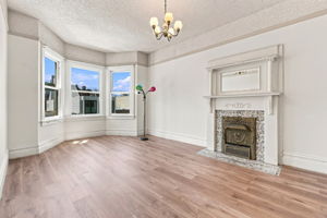 006_F8_2112 Mason St 2112-2116
