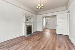 009_F8_2112 Mason St 2112-2116