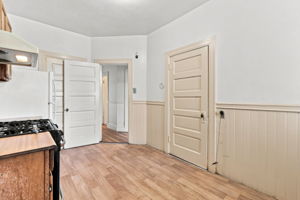 013_F8_2112 Mason St 2112-2116