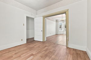 016_F8_2112 Mason St 2112-2116