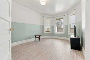 026_F8_2112 Mason St 2112-2116