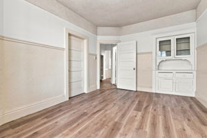 042_F8_2112 Mason St 2112-2116