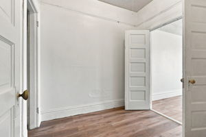 052_F8_2112 Mason St 2112-2116