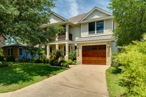 Photo 0