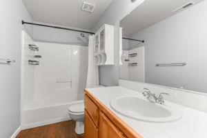  Photo 41
