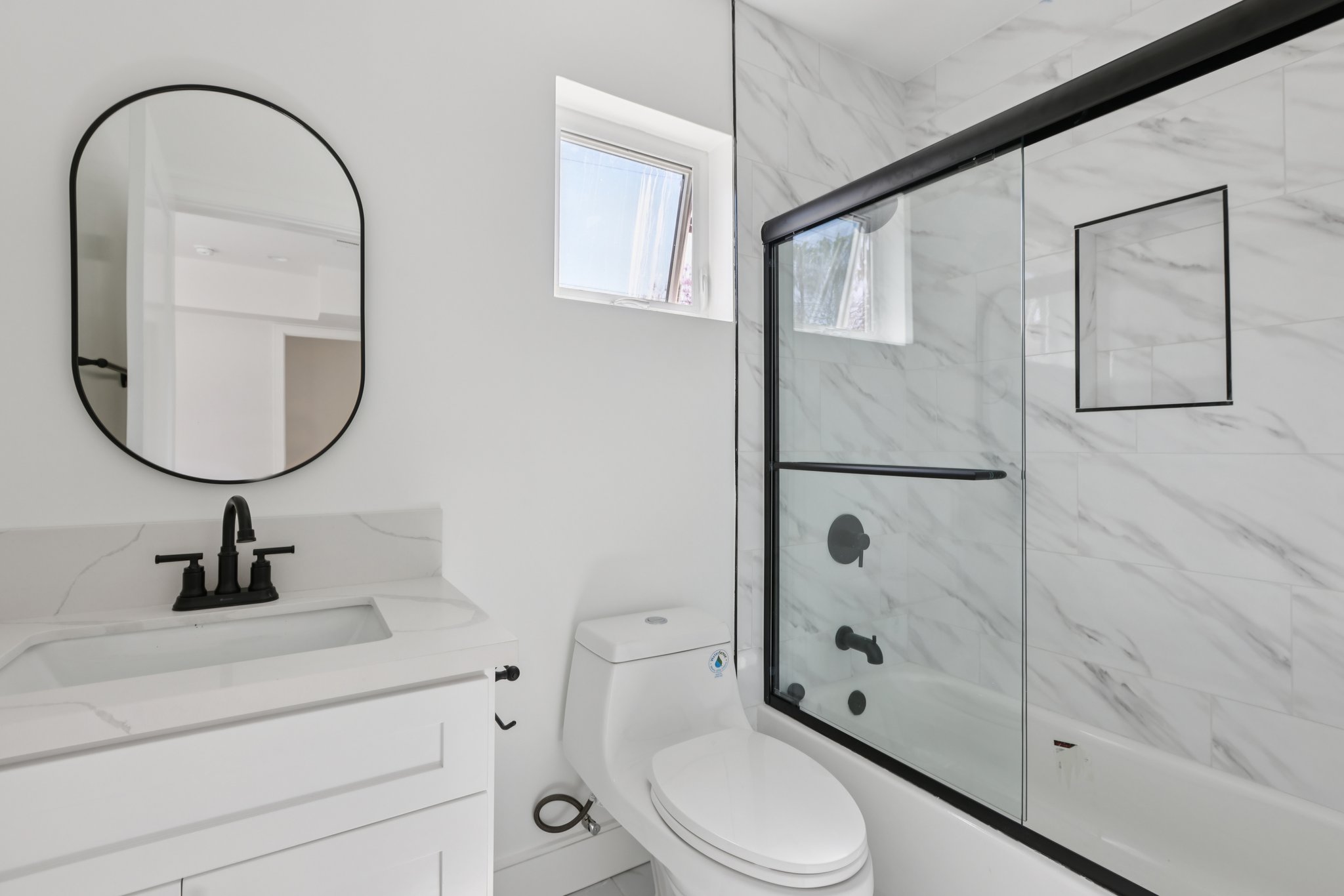 2113 Holly Dr 2111-1706-011.jpg