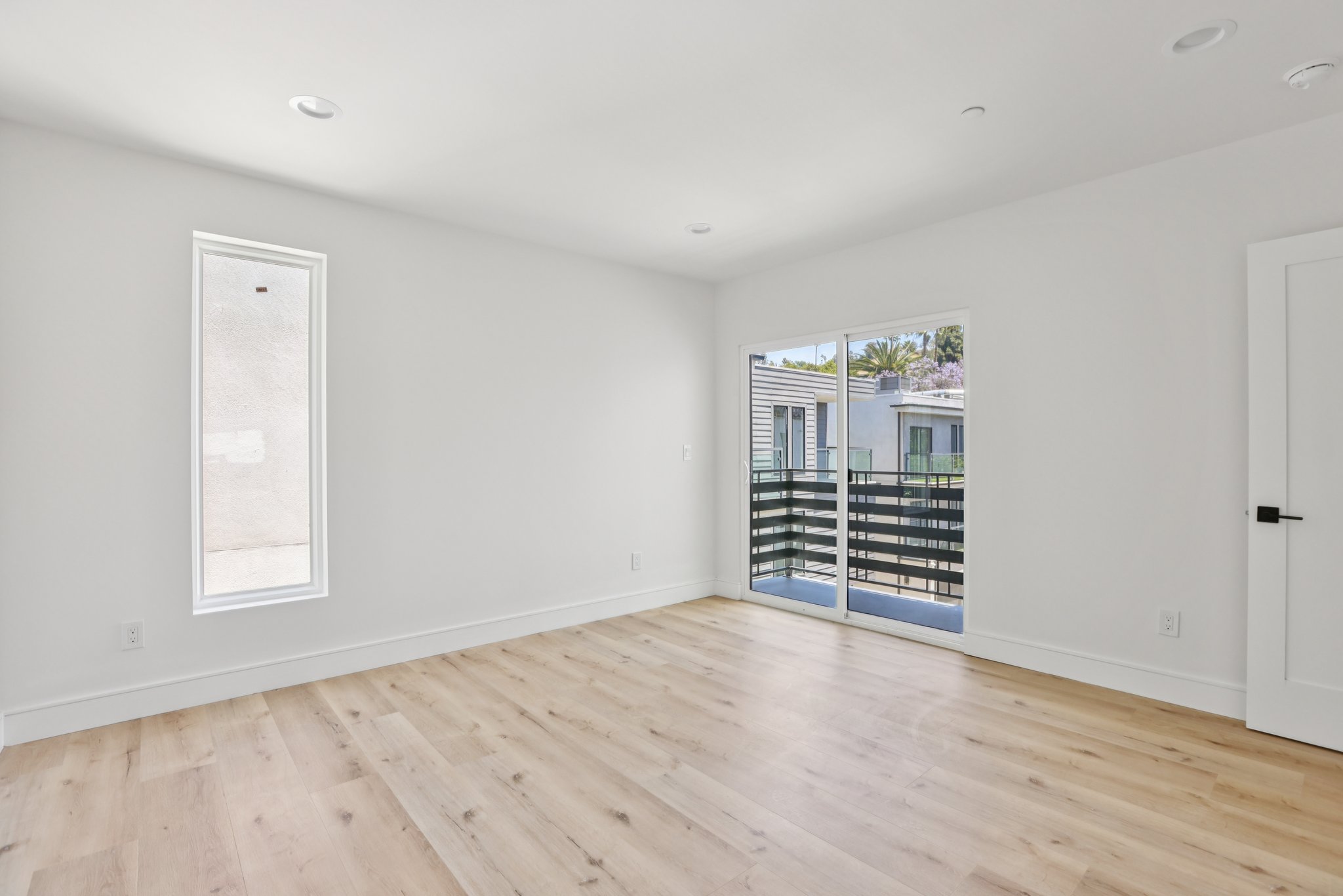 2113 Holly Dr 2113.5-1706-011.jpg