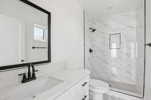 2113 Holly Dr 2113.5-1706-012.jpg