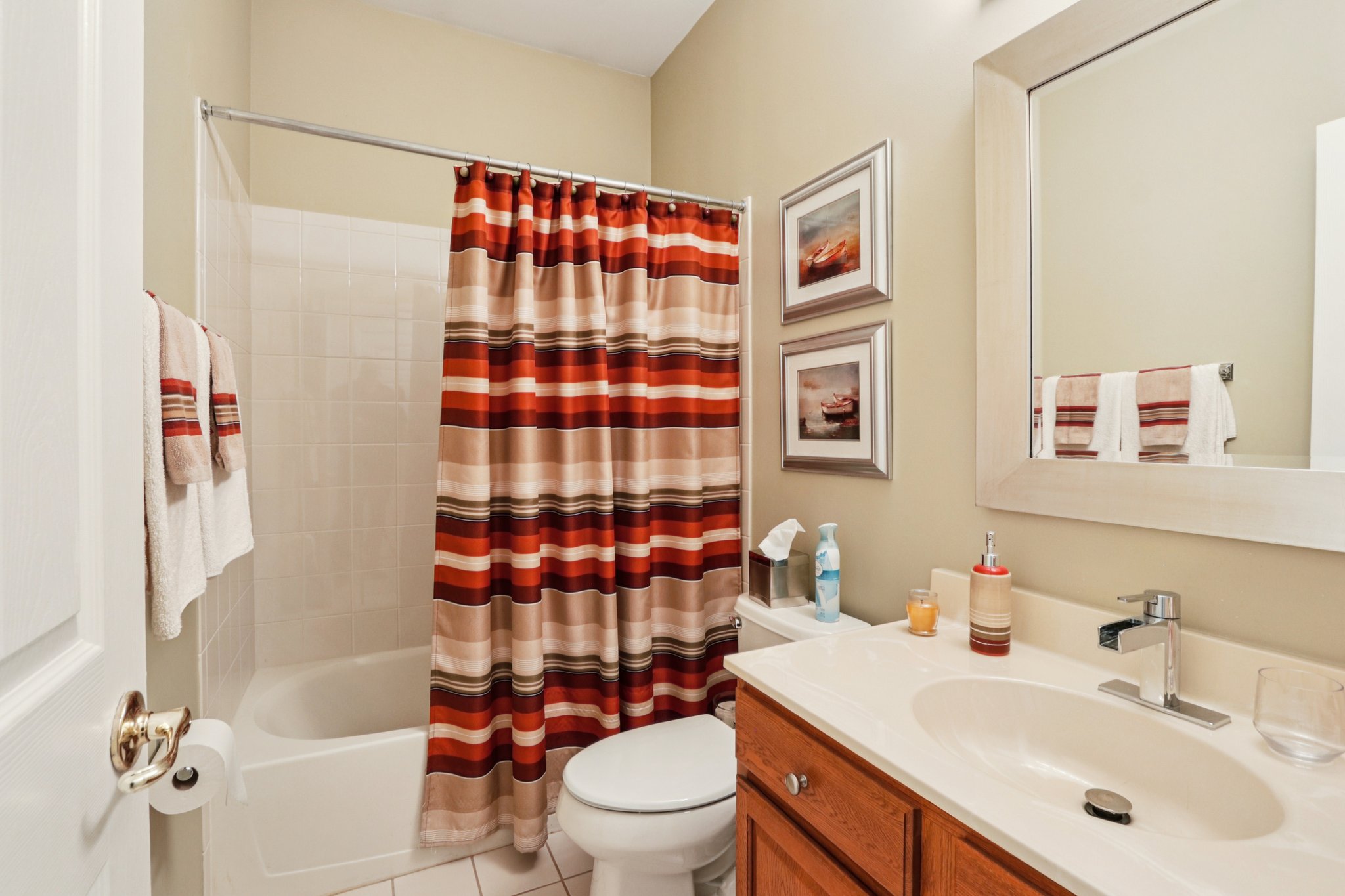 Kingsview Rd-S3103-027.jpg