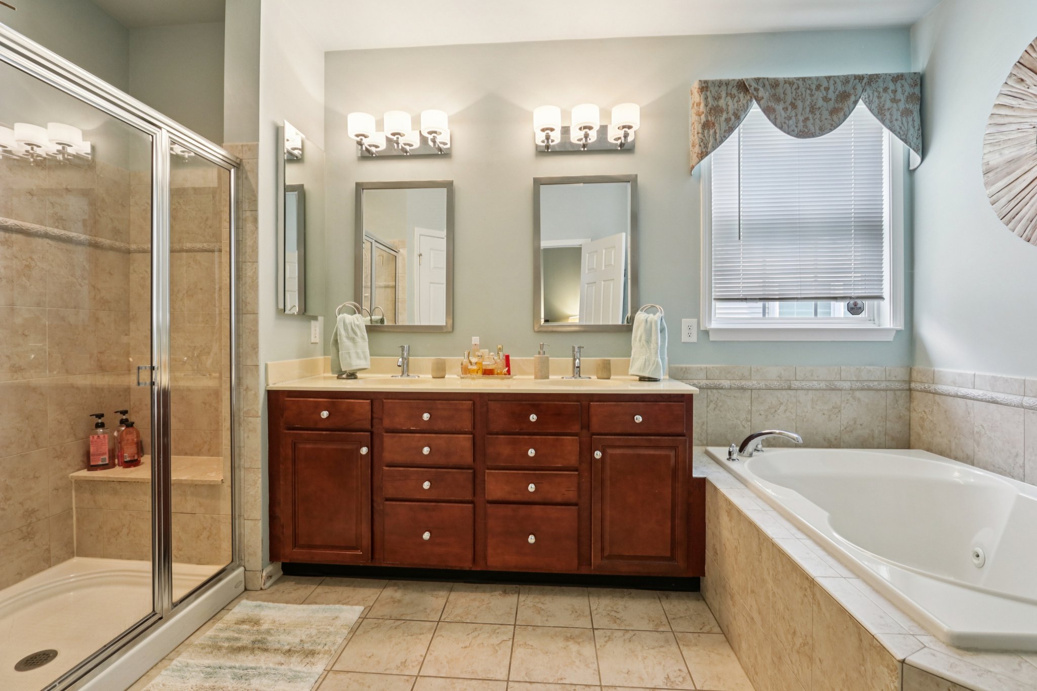 Kingsview Rd-S3103-044.jpg