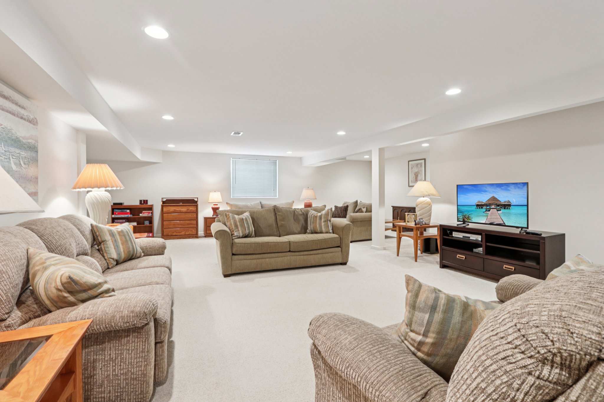 Kingsview Rd-S3103-050.jpg