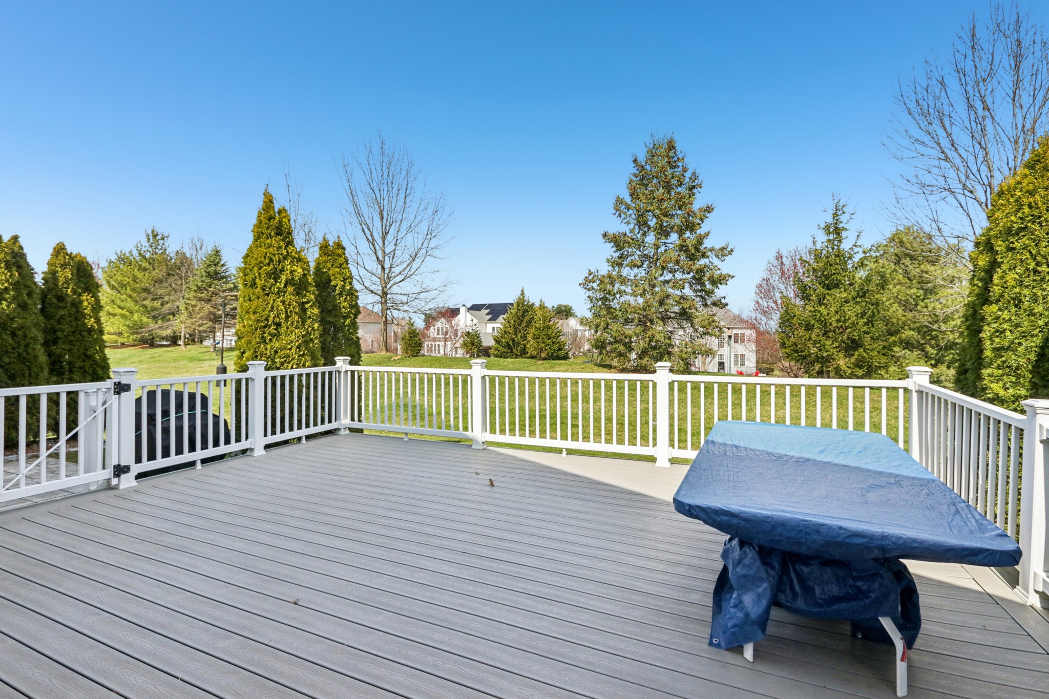 Kingsview Rd-S3103-056.jpg