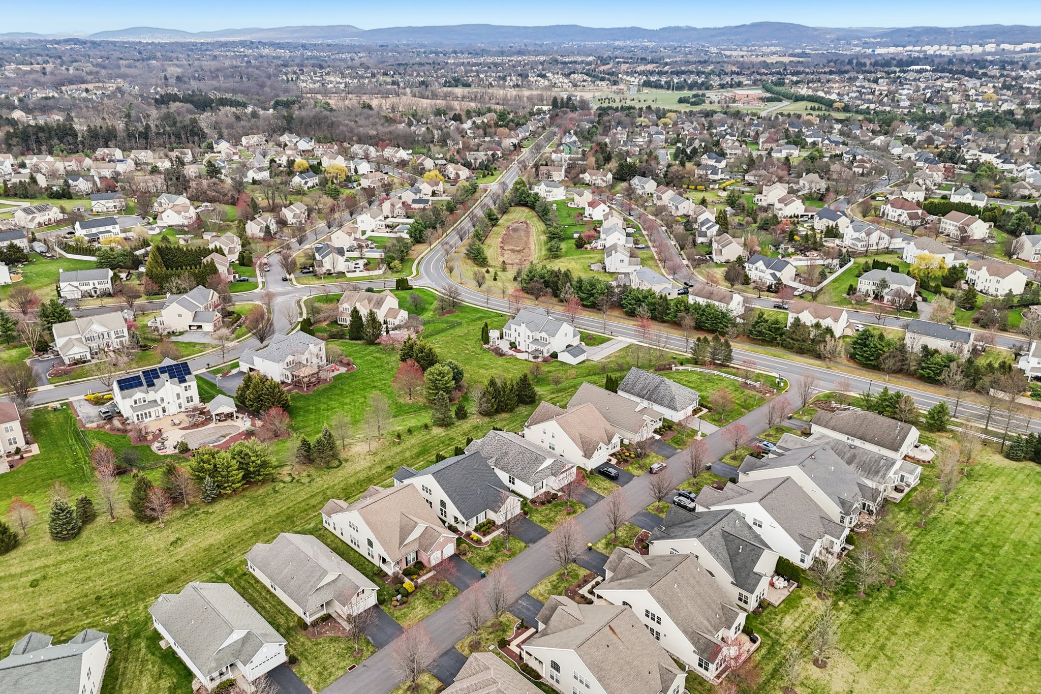 Kingsview Rd-S3103-074.jpg