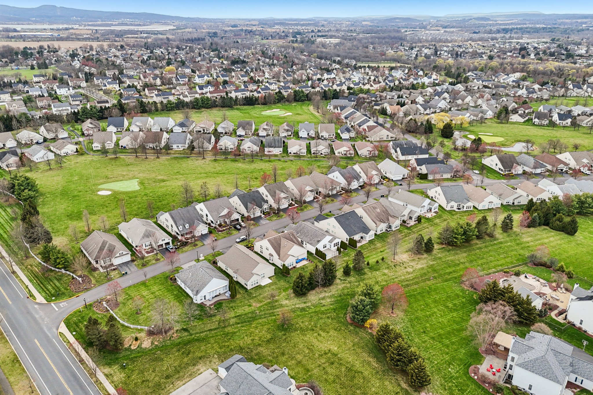 Kingsview Rd-S3103-076.jpg