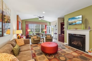 Kingsview Rd-S3103-008.jpg