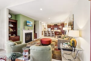 Kingsview Rd-S3103-010.jpg