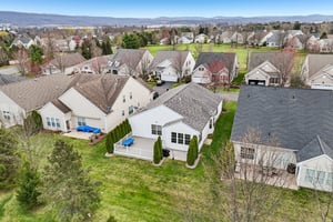 Kingsview Rd-S3103-067.jpg