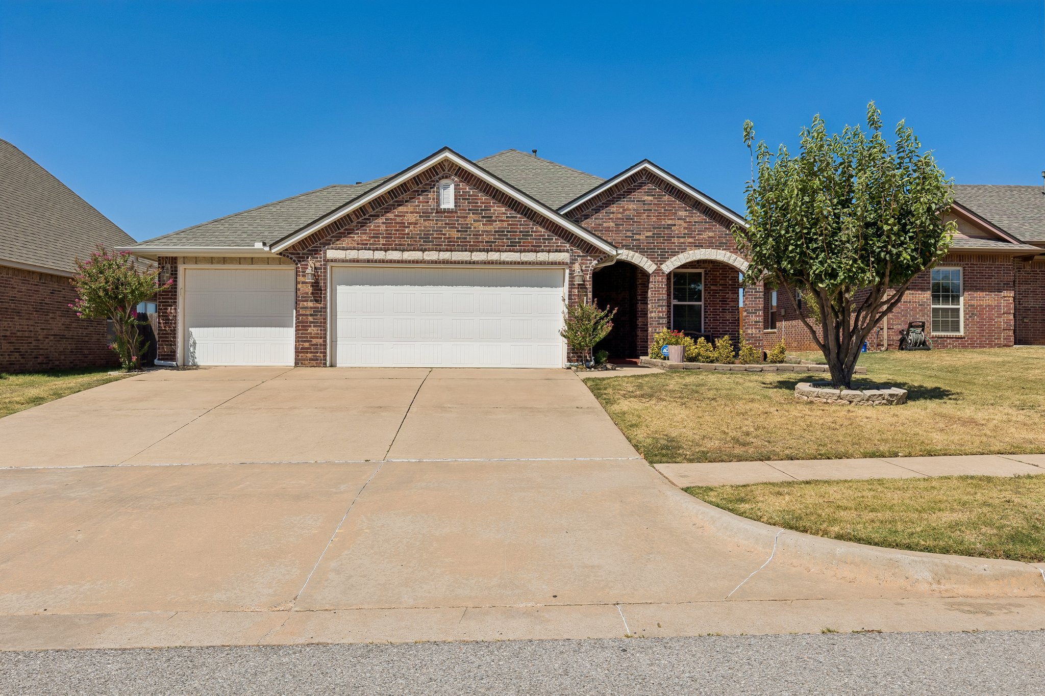2113 NW 158th St_004.jpg