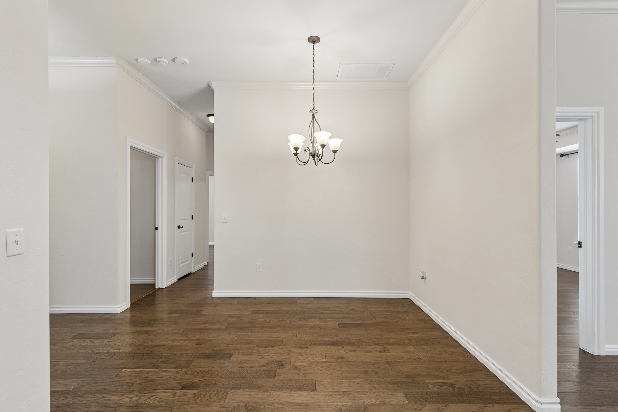 2113 NW 158th St_014.jpg