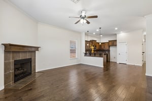 2113 NW 158th St_009.jpg