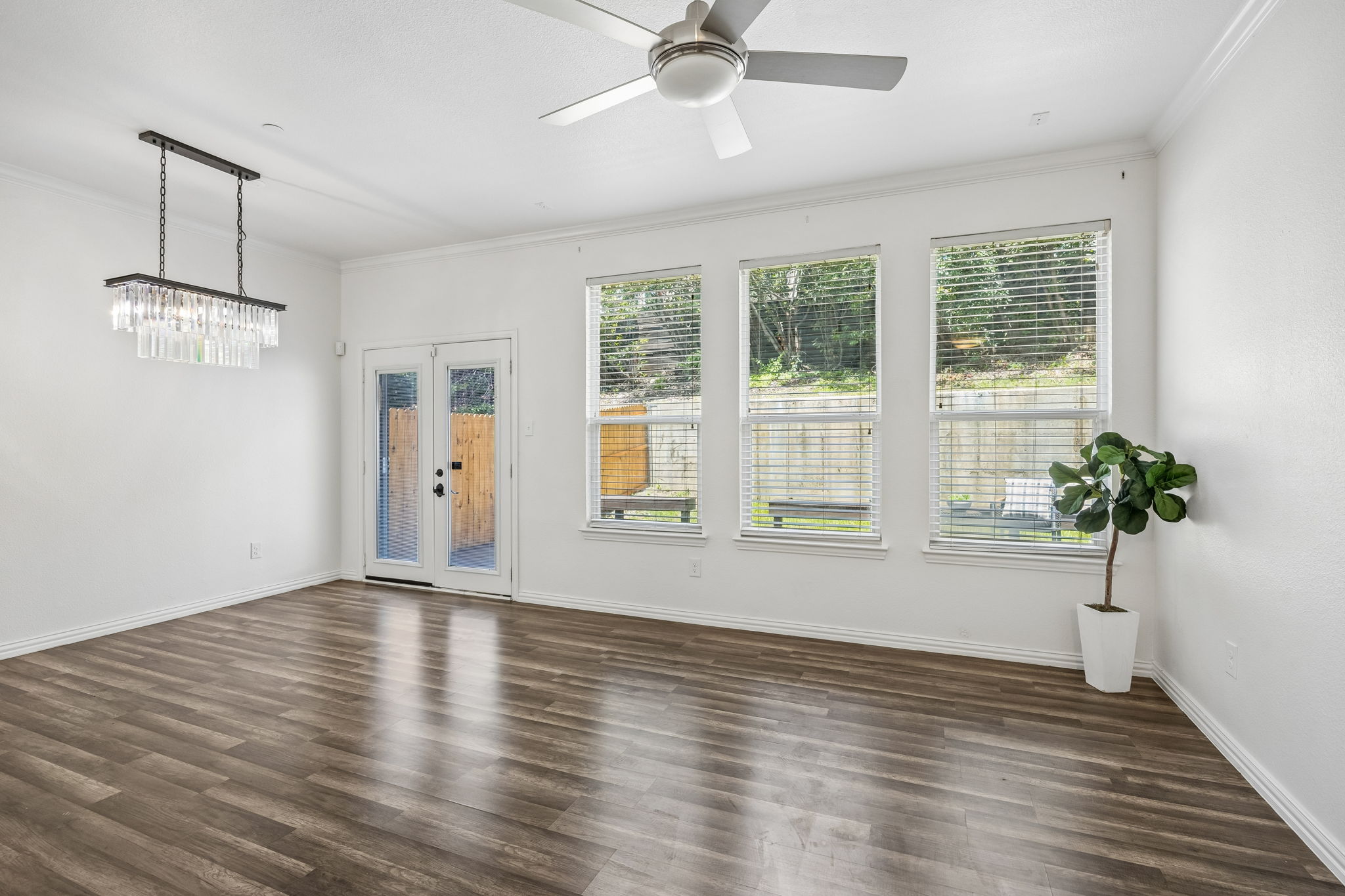 2113Parkview_005