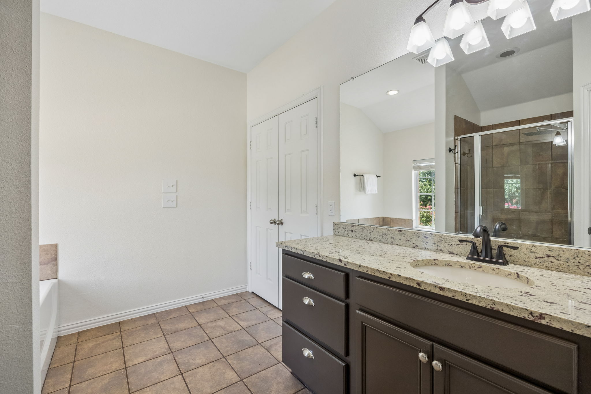 2113Parkview_024
